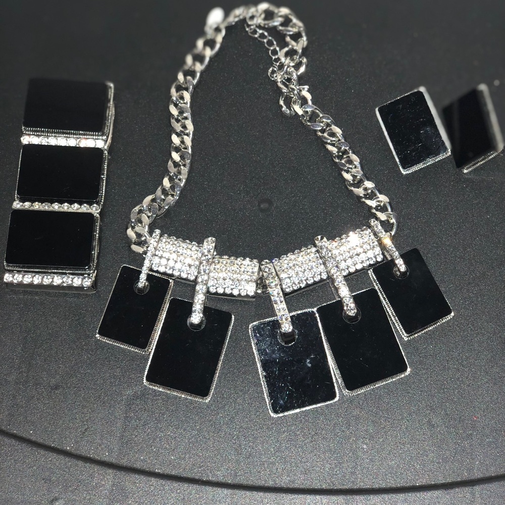 Tracy Lynn Necklace set